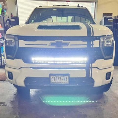 2020 2021 2022 2023 white Chevrolet Silverado 2500/3500HD two white 40in light bars behind grille- M&R Automotive