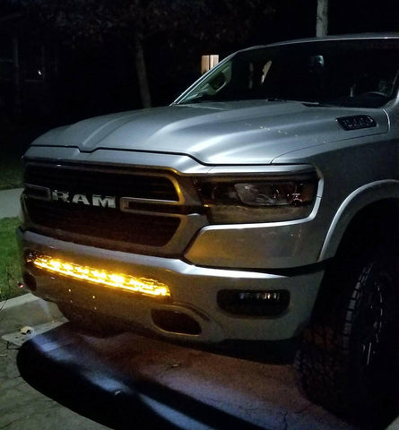 2019 2020 2021 2022 2023 gray RAM 1500 with one amber 40in light bar