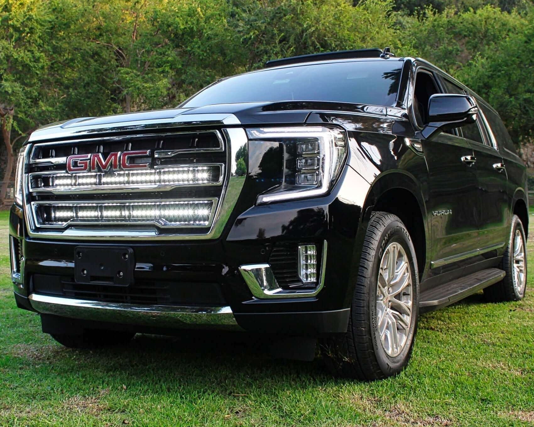 Shining Bright: Light bars for your GMC Yukon