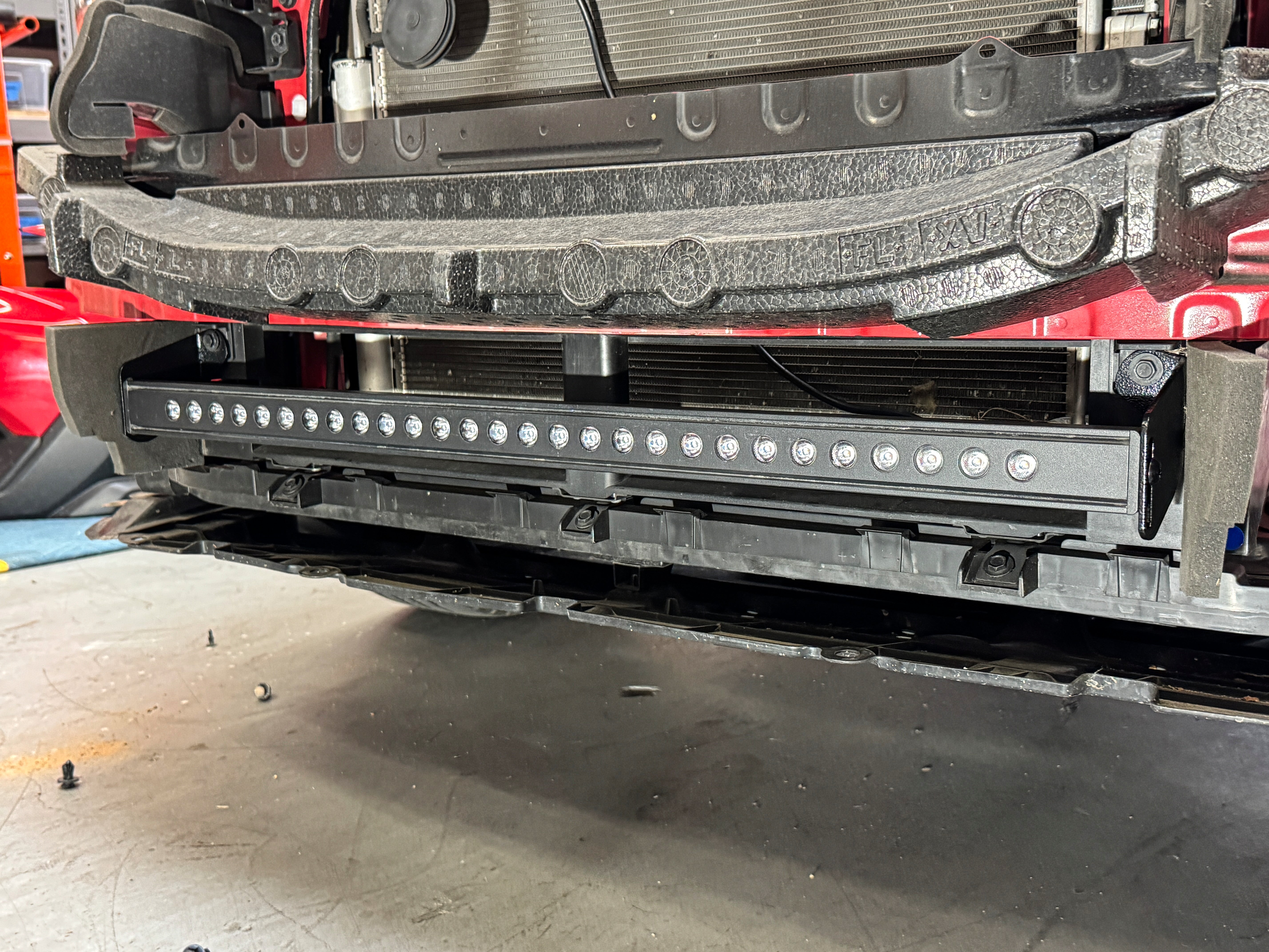 upclose light bar on lower grille on subaru crosstrek gen 2