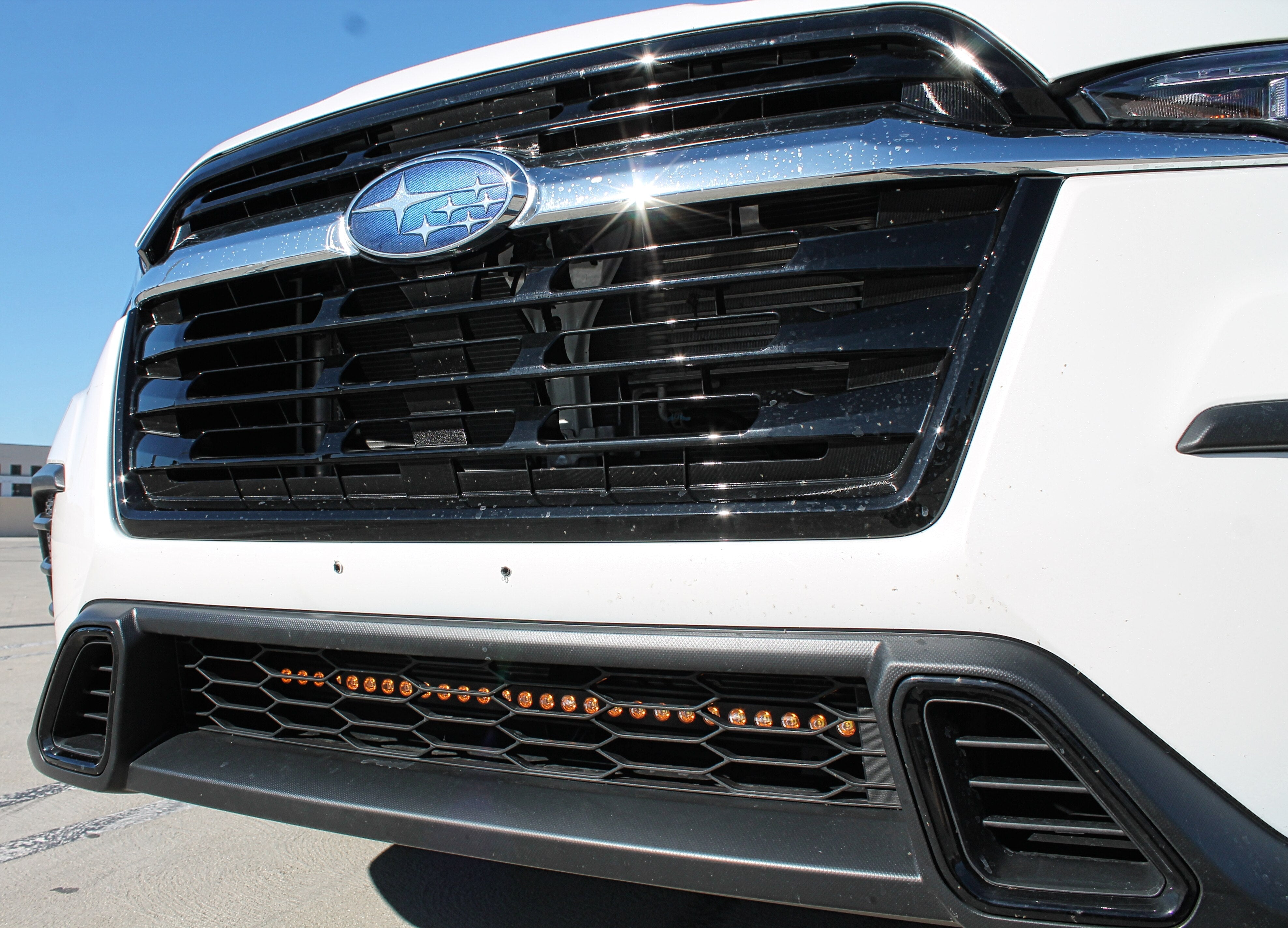 Subaru Ascent LightBar 2019+ Slim on front grille, modern bolt-on light bar for Subaru Ascent models 2019-2026