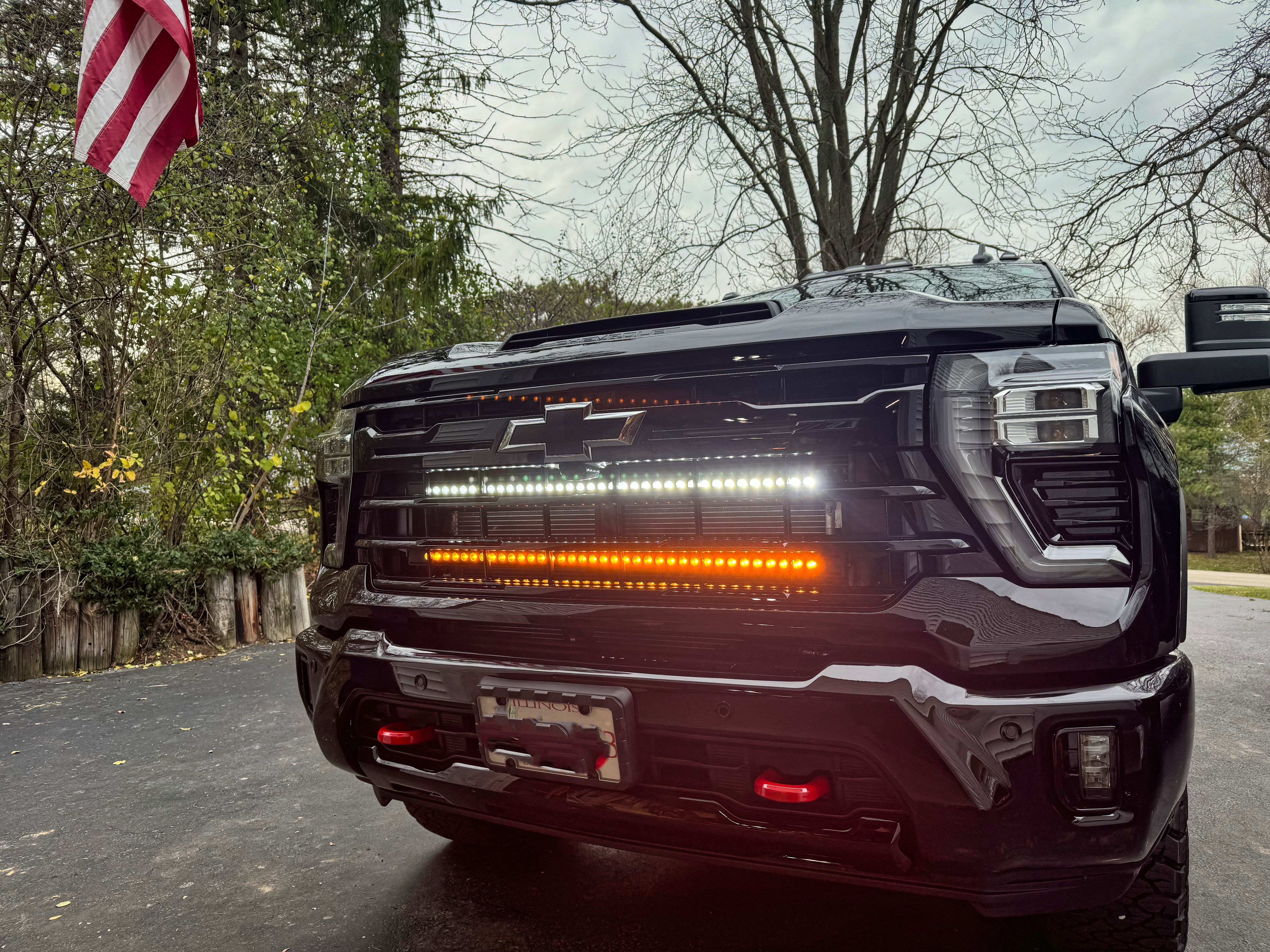 2020+ Chevrolet Silverado 2500/3500HD dual 40in LED light bars, white and amber product image