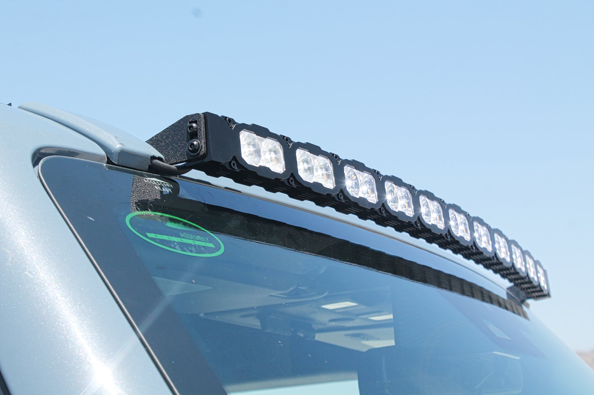 Ford Bronco 40in Roof Light Bar for 2021-2026 on a Bronco roof with curved slim design, black powder-coated bracket, easy install