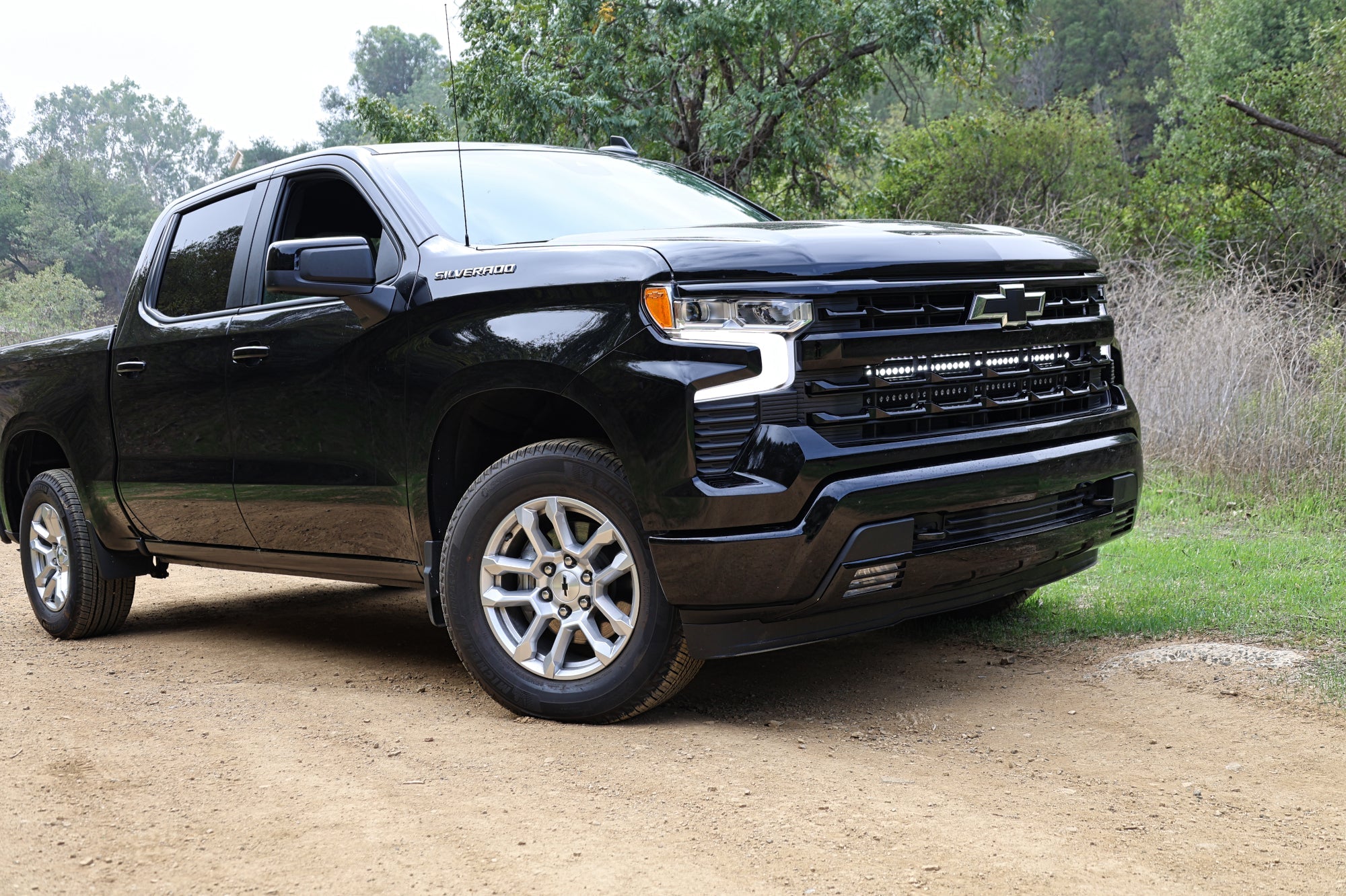 2022+ Chevrolet Silverado 1500 dual 40in grille-mounted LED light bars, front view