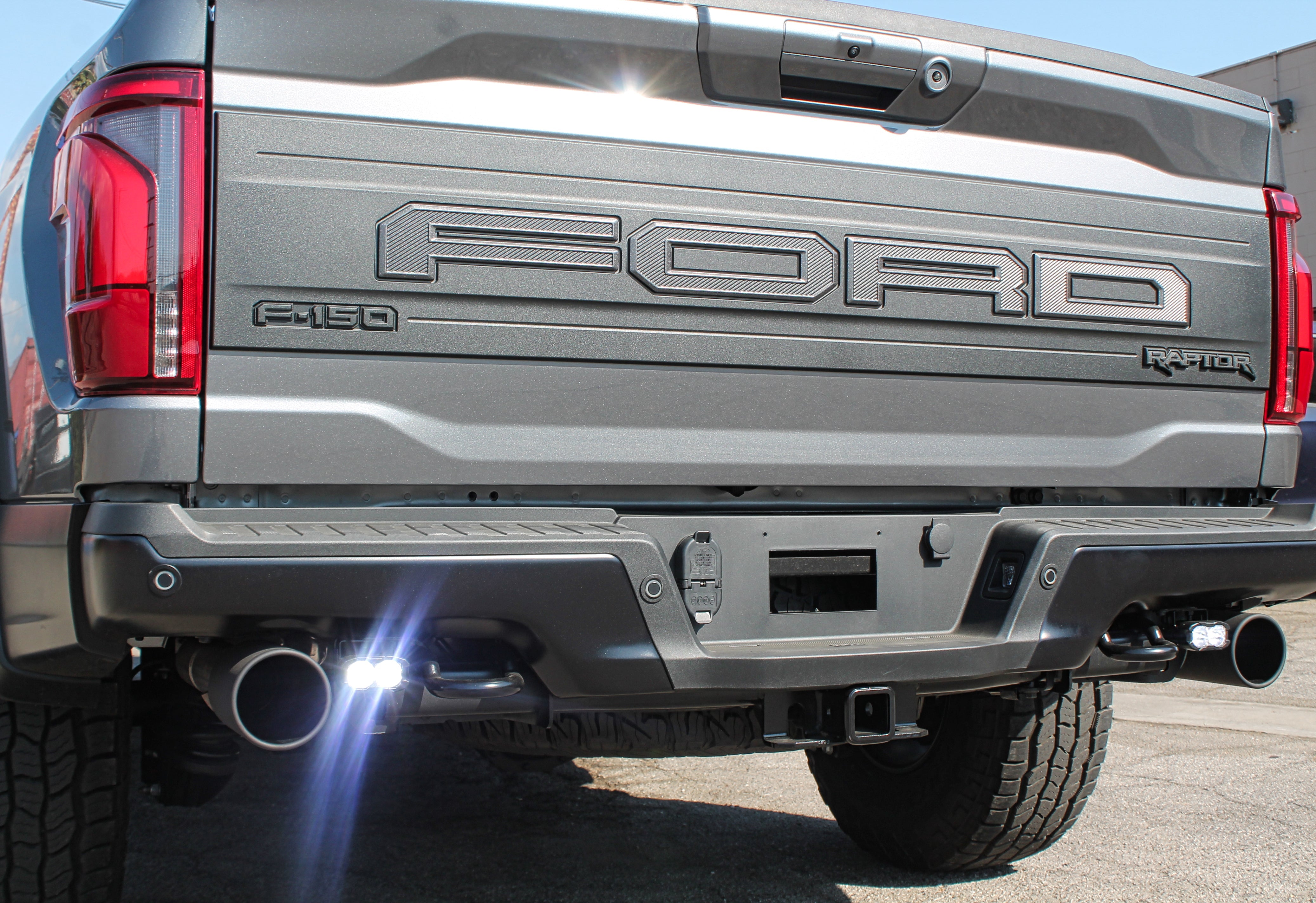 Ford Raptor Gen 3 reverse kit - Ford Raptor Gen 3 Refresh compatible rear bumper exhaust close-up