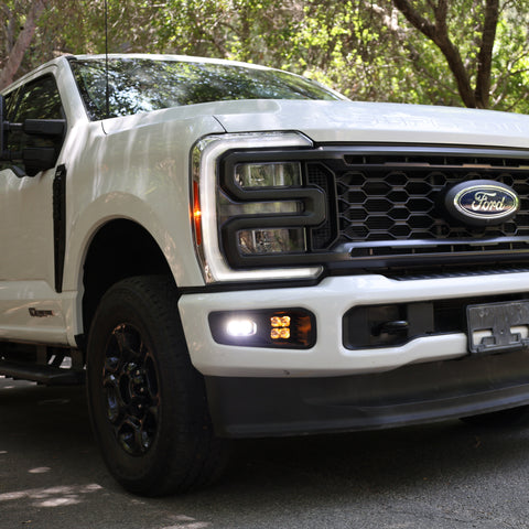 2023 Ford Super Duty F250 with fog lights, featuring the Ford Super Duty Fog Lights for improved visibility.