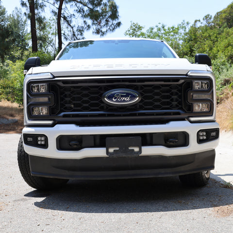 2023 Ford Super Duty F250 front view showcasing its fog lights, ideal for Ford Super Duty Fog Lights kit.