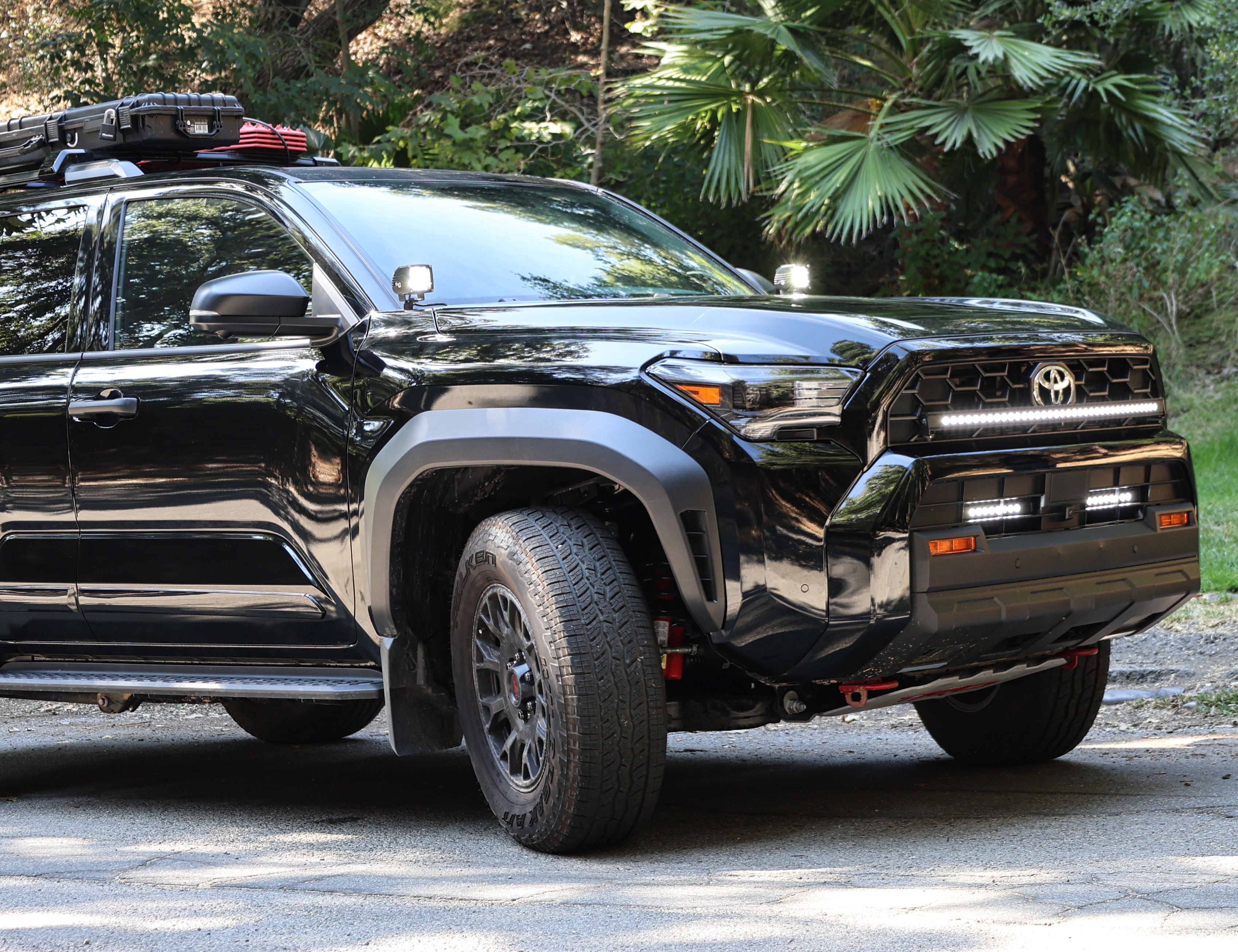 4Runner Ditch lights on 2025 Toyota 4Runner with dual color white LED and amber DRL backglow installed on front bumper