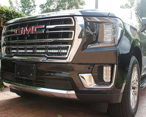 GMC Yukon 2021-24 single 40in light bar installed on black SUV front grille.