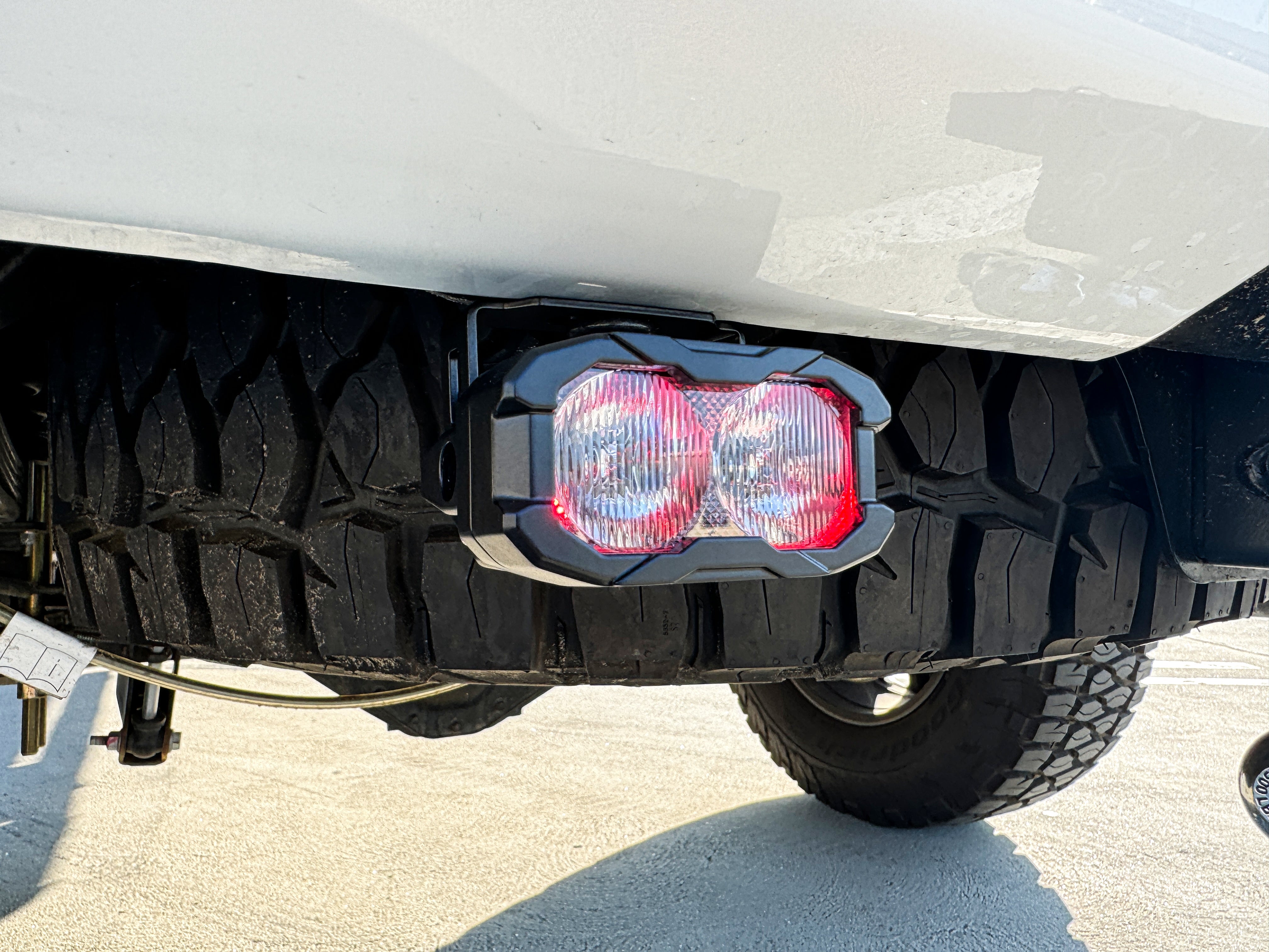 Sierra HD Reverse Kir 2020+ Sierra 2500/3500 HD reverse kit, pair pods with white LED and amber/red backlight for GMC Sierra 2500/3500 HD, fits PRO/SLE/SLT/AT4