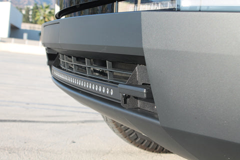 tesla cybertruck curved LED light bar close to the bumper m&r automotive