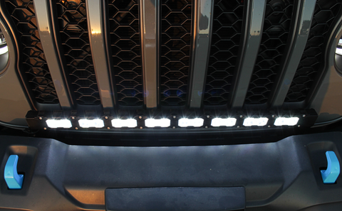 top view 2023 jeep wrangler with LED light bar in the front grille