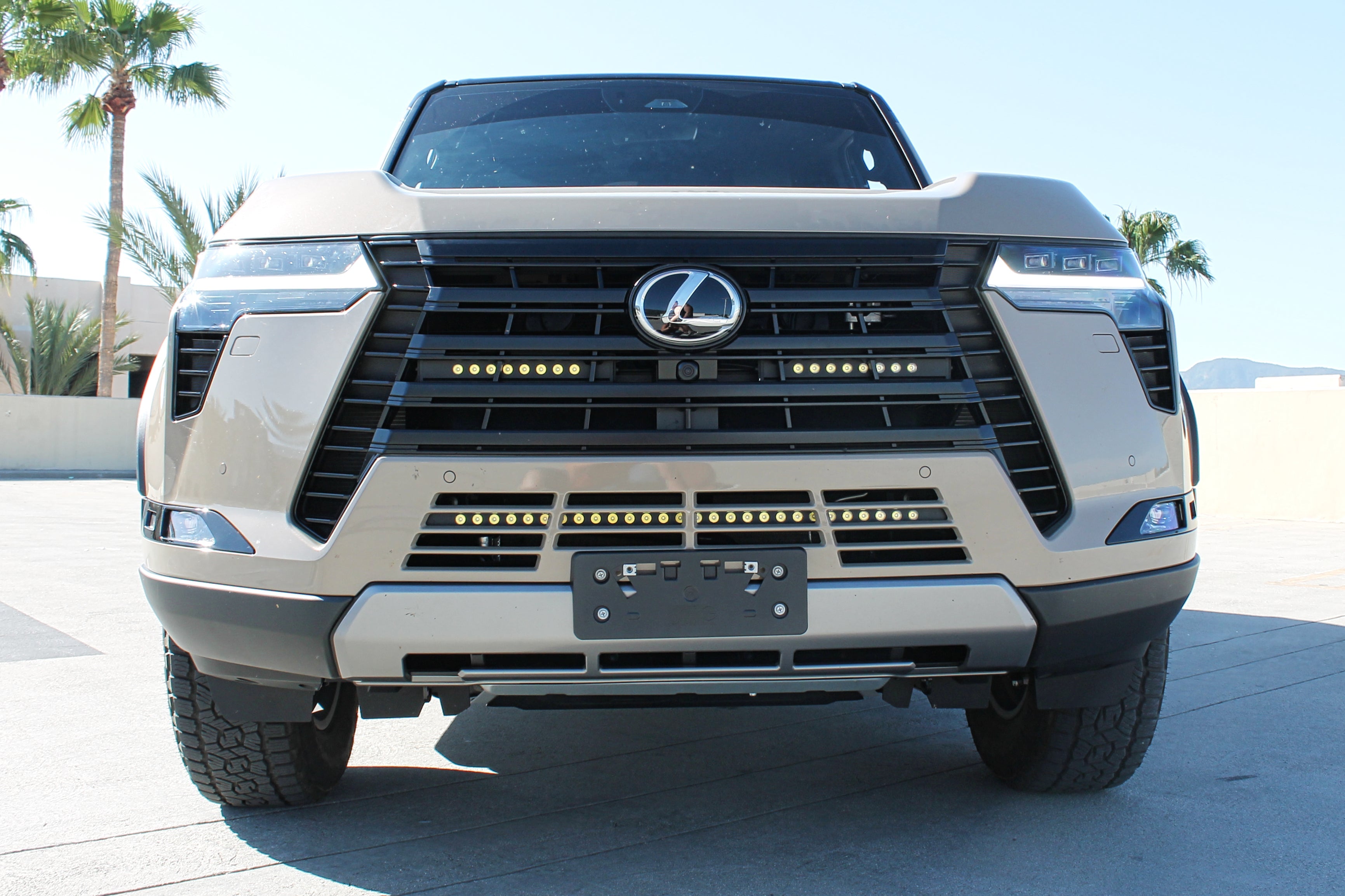 Lexus GX550 lightbar Lexus GX550 lightbar 30in Slim behind lower grille on 2024+ GX550 with front view, installation notes, does not affect radiator cooling
