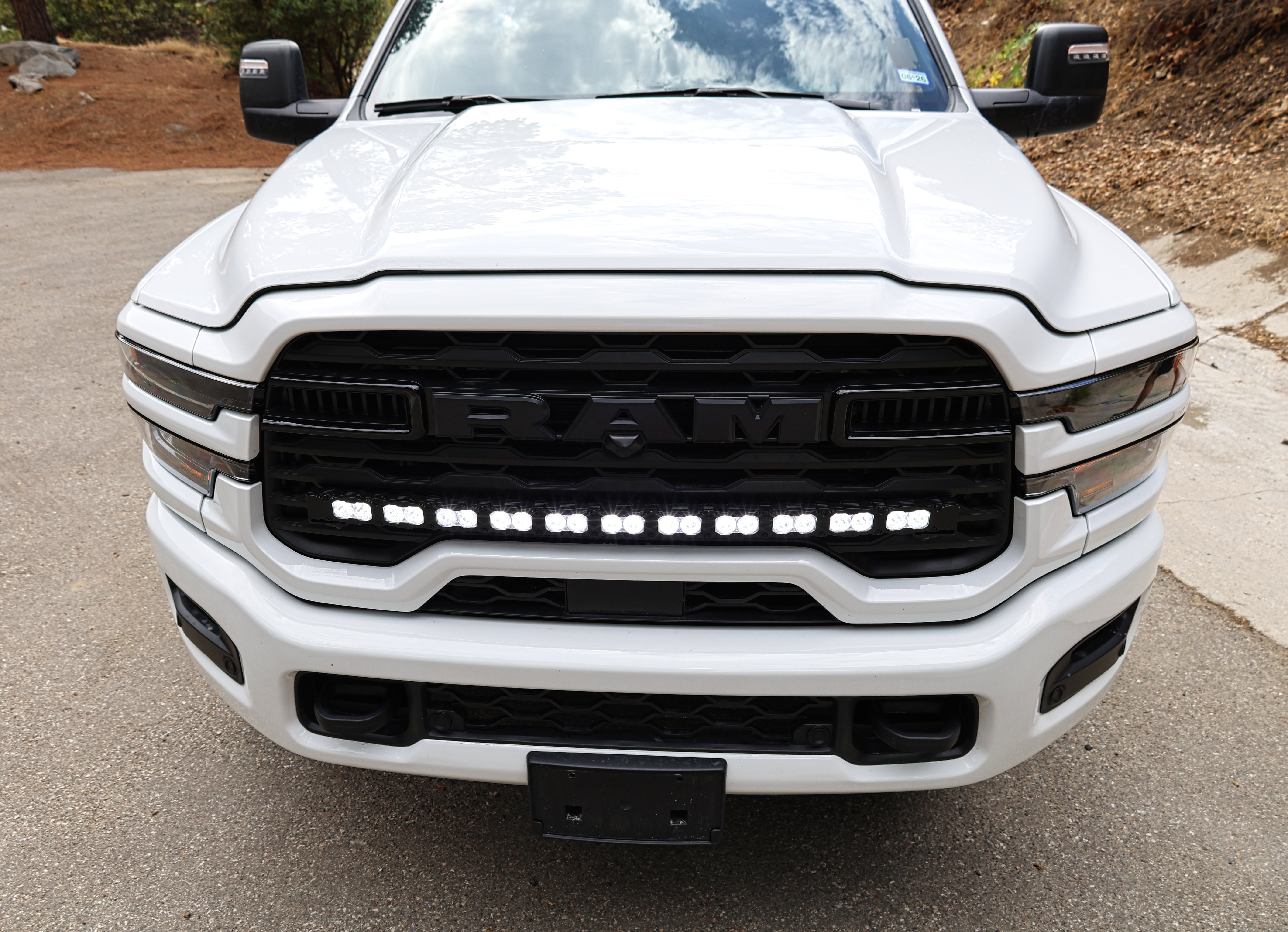 2025+ RAM 2500 light bar 40in PRO curved LED front grille mount for 2025 2026 RAM 2500 3500 trucks