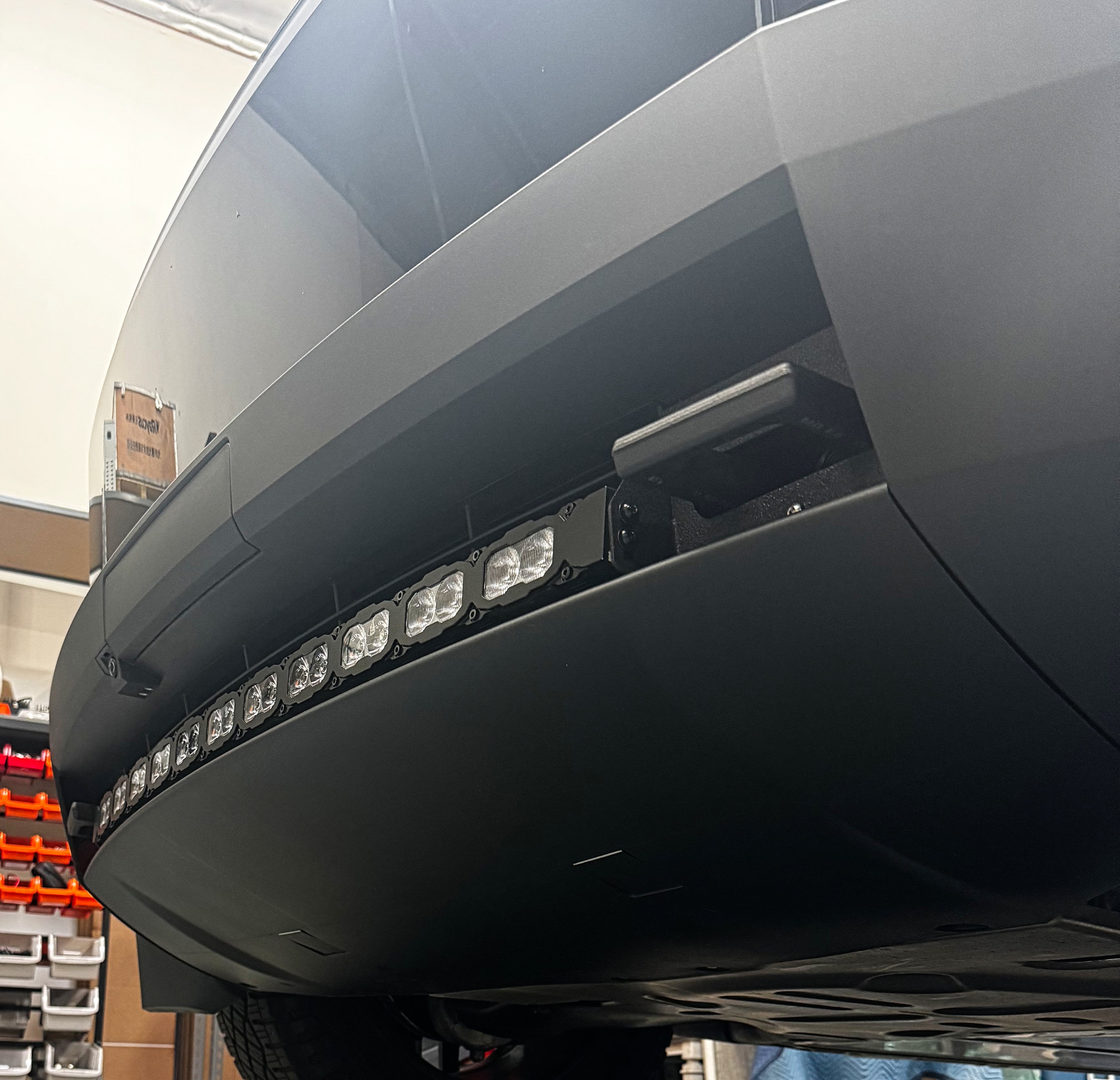Black Tesla Cybertruck with the 40in PRO curved LED light bar, detail view
