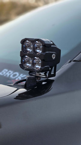 Ranger Raptor ditch lights - Dual Color white with amber DRL glow on 2024+ Ford Ranger Raptor with four-LED pod light
