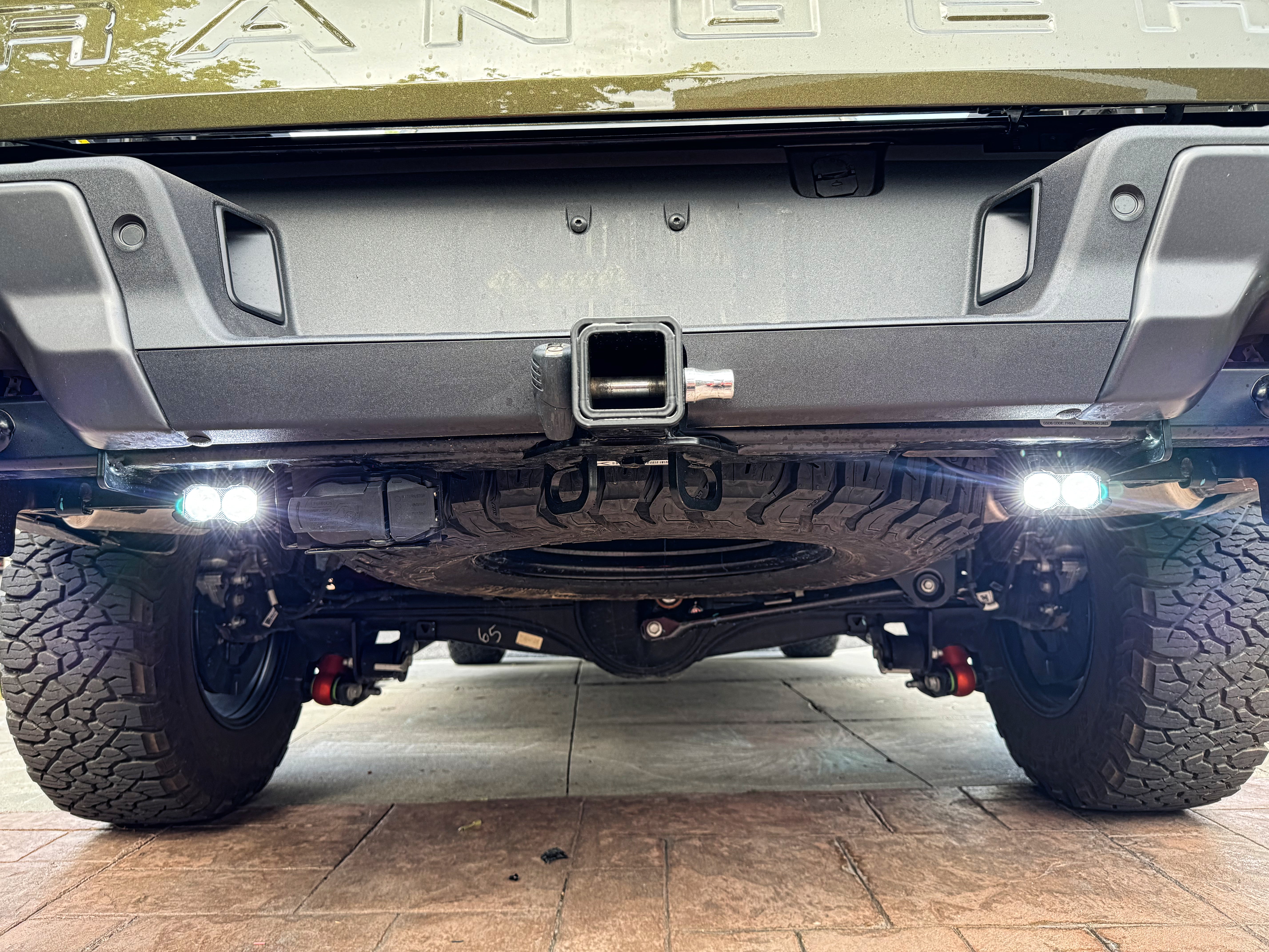 2024 ford ranger raptor with reverse white  light 
