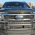 Ford Super Duty light bar on 2020-2022 F250/F350/F450 truck with chrome grille and Center Ford emblem