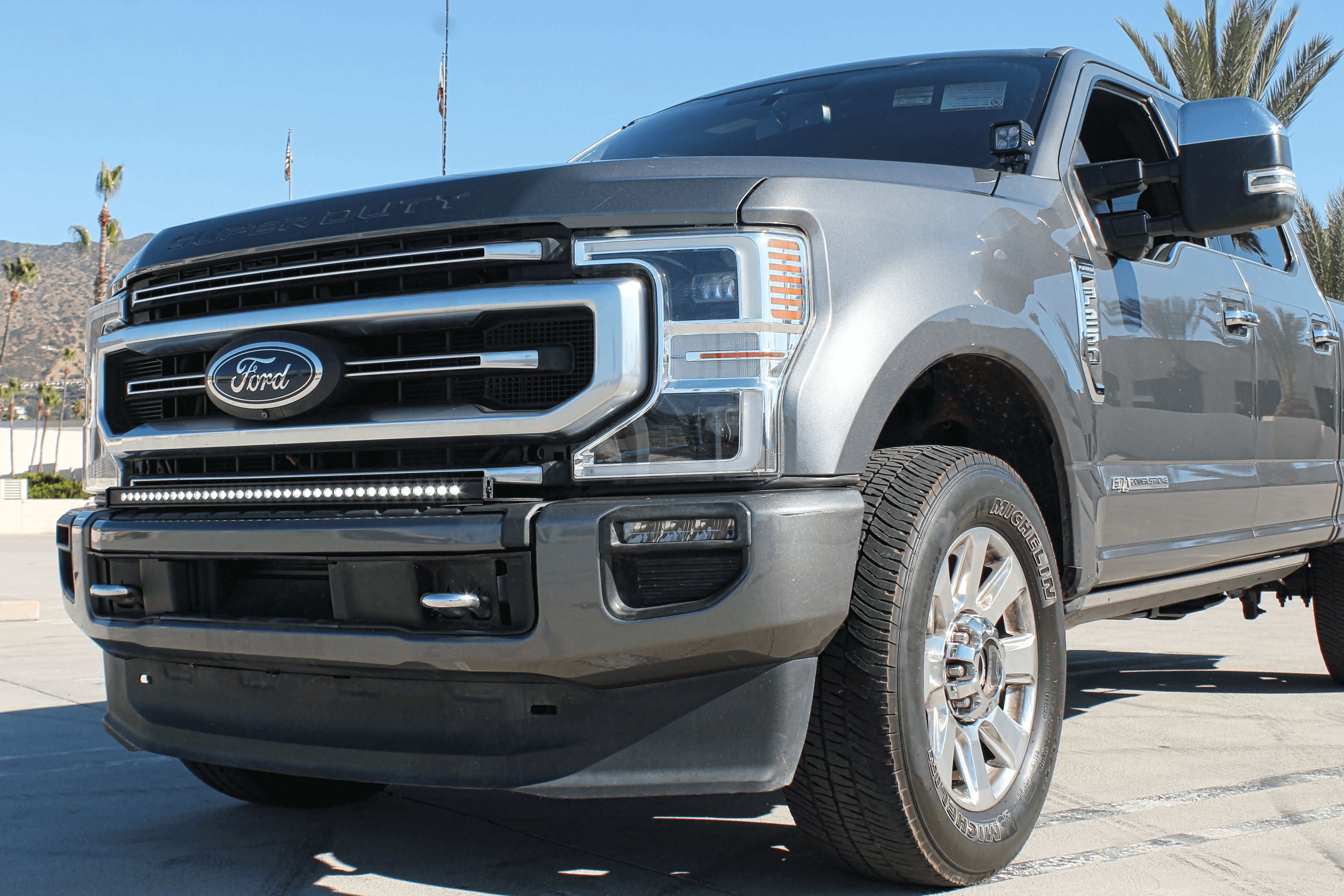 Ford Super Duty light bar: Slim curved 40in LED bar installed on 2020-2022 F250/F350/F450 bumper for a built-in look