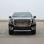 2021-2024 GMC Yukon with a single 40in SLIM light bar installed on the grille, showcasing its sleek front view.