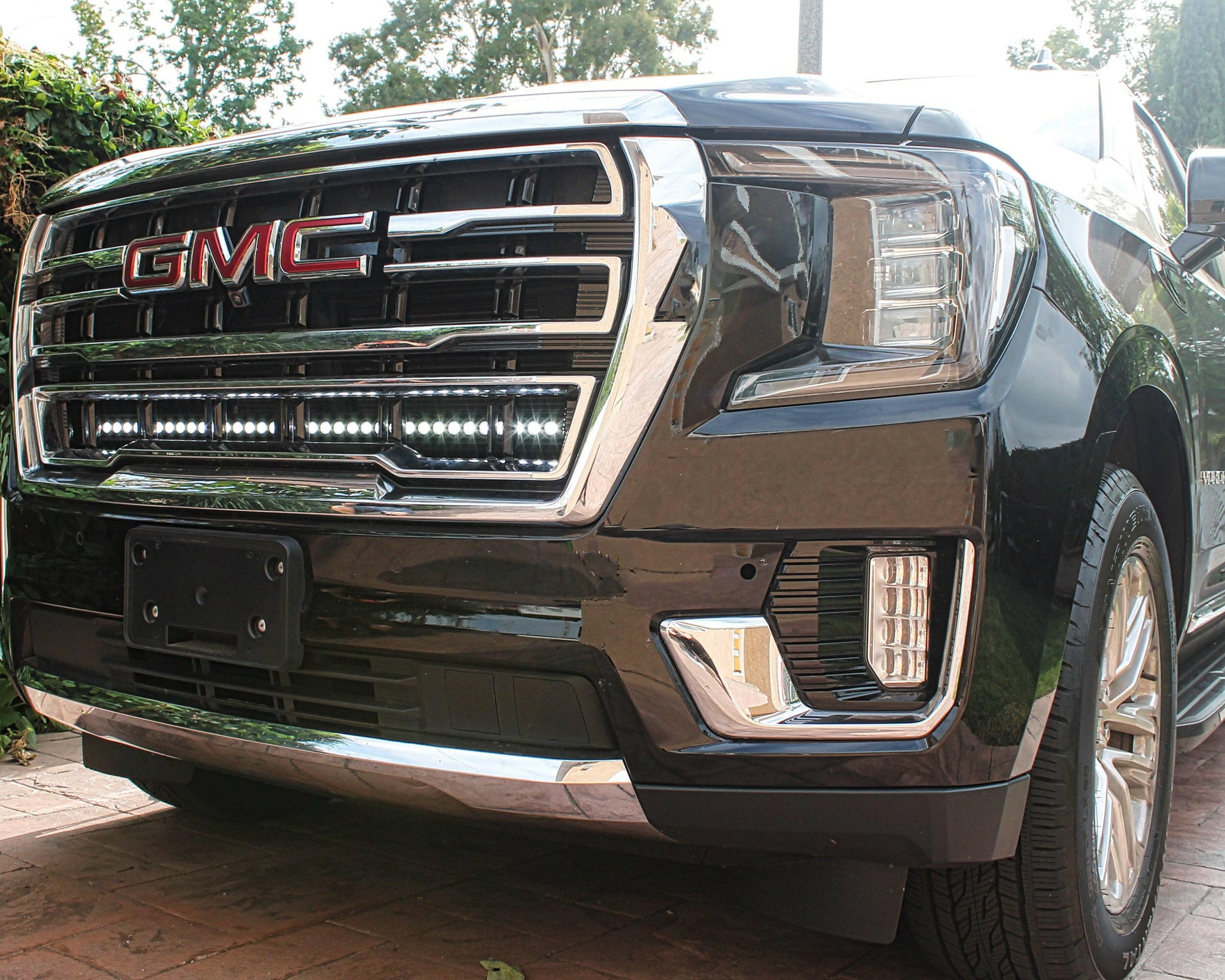 M R Automotive M&R Automotive Off-roading Light Kits Simple Install