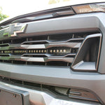 2023 2024 white chevrolet colorado with behind grille single 30in light bar