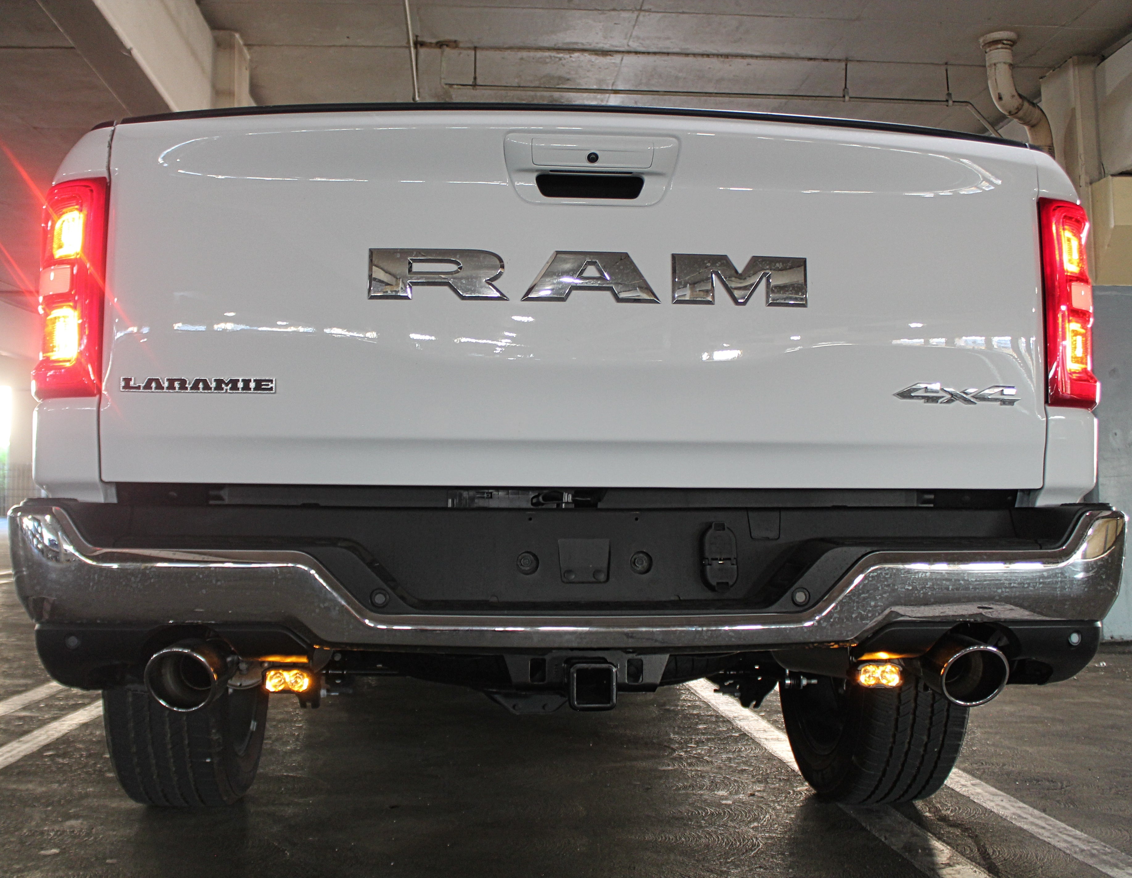 2019 2020 2021 2022 2023 2024 2025 RAM 1500/TRX Reverse Light