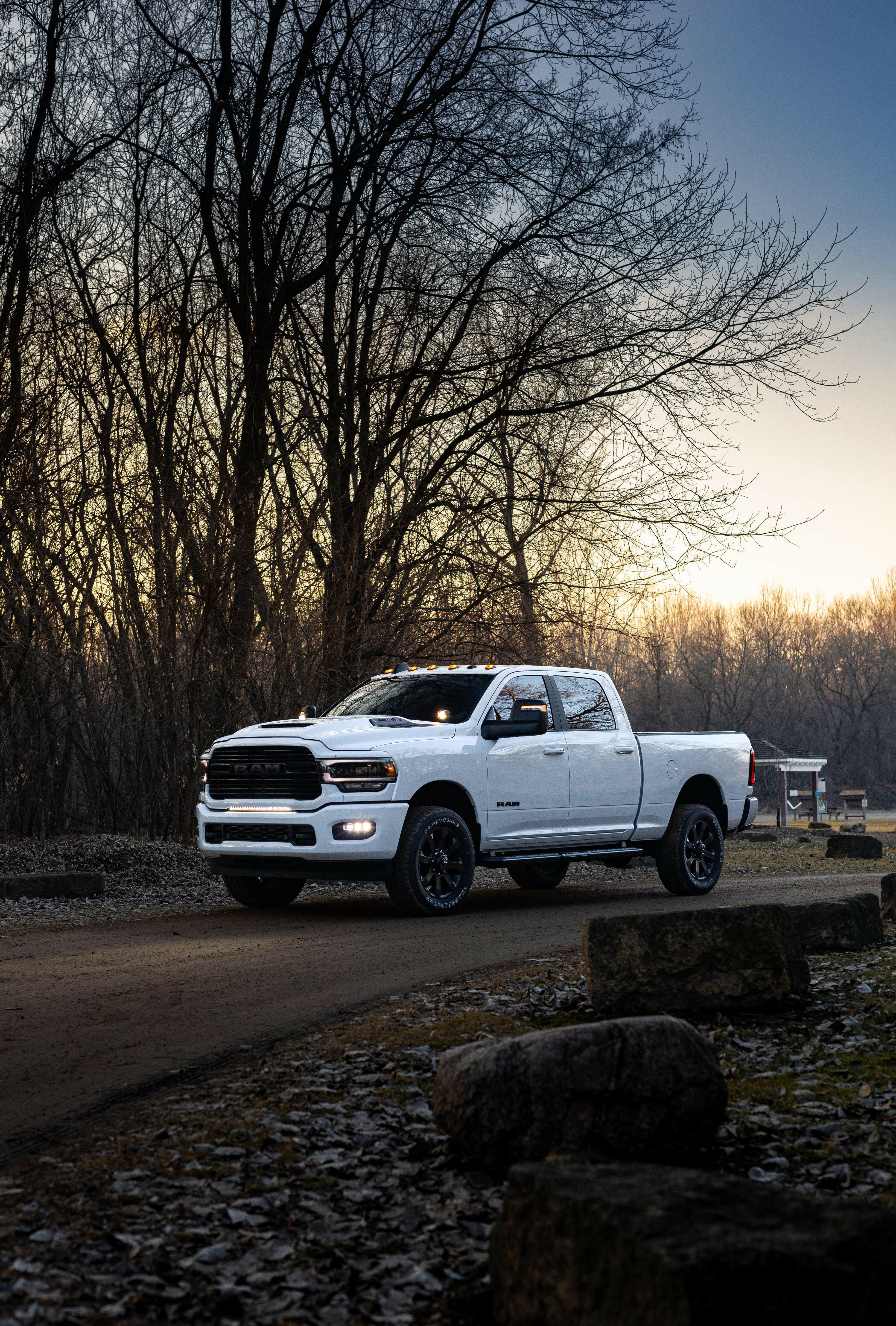 2019 2020 2021 2022 2023 RAM 2500 30in white light bar M&R Automotive