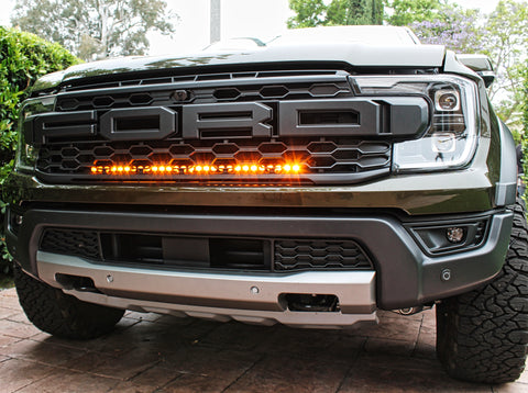 2024 ford ranger raptor 30in LED amber light bar behind the grille