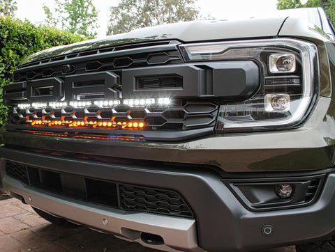 2024 ranger raptor dual LED light bars in white and amber behind the grille