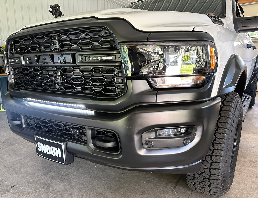 2019+ RAM 2500/3500 30in Light Bar