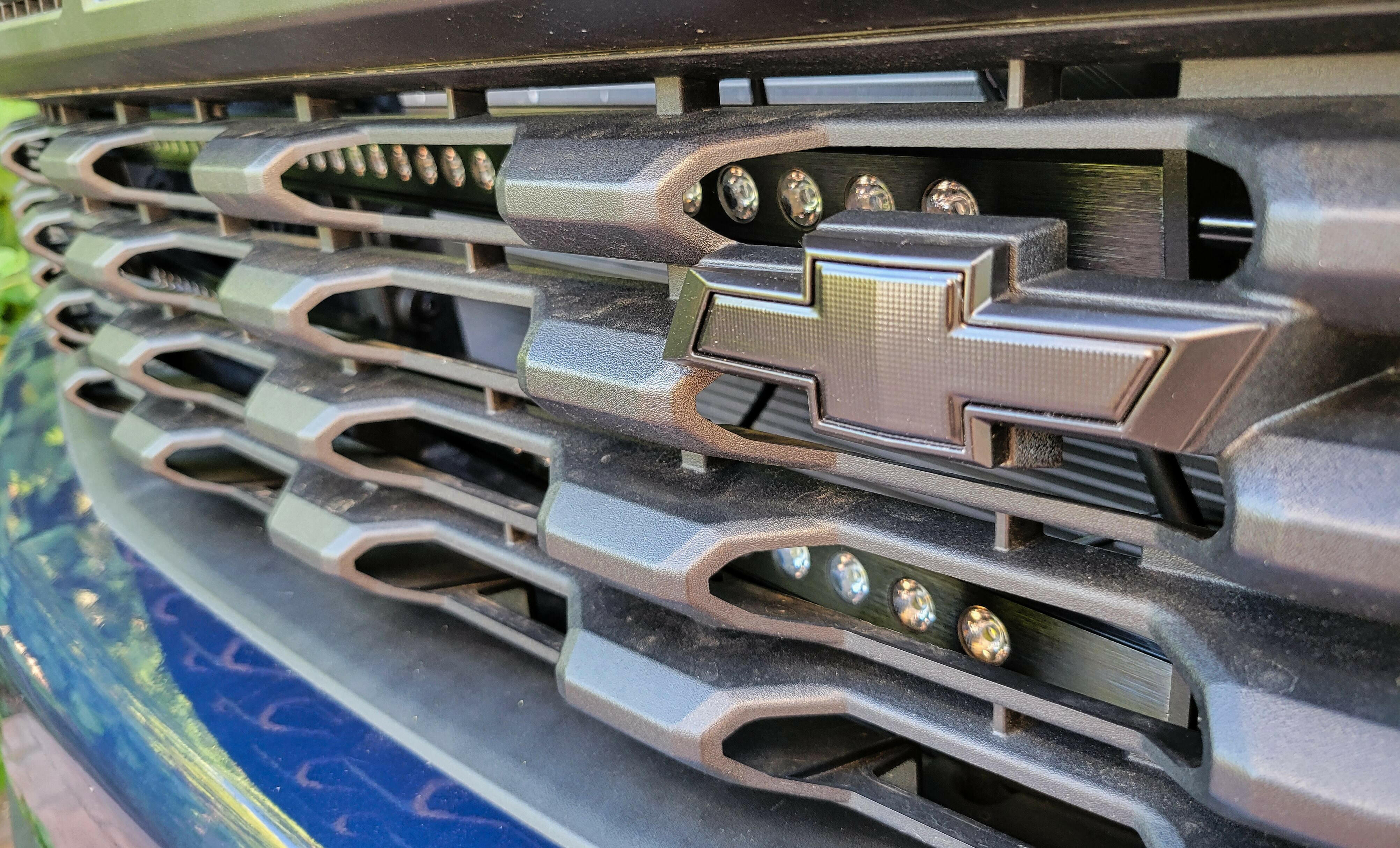 2019 2020 2021 Chevrolet Silverado two 40in light bars behind the grille - M&R Automotive