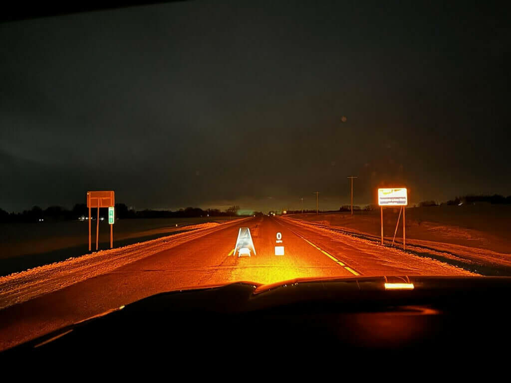 2021 2022 2024 gmc sierra 1500 light output in the dark of 40in amber light bar