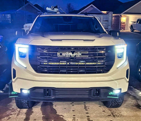 2019 2020 2021 2022 2023 white GMC Sierra 1500 with one 40in behind grille light bar
