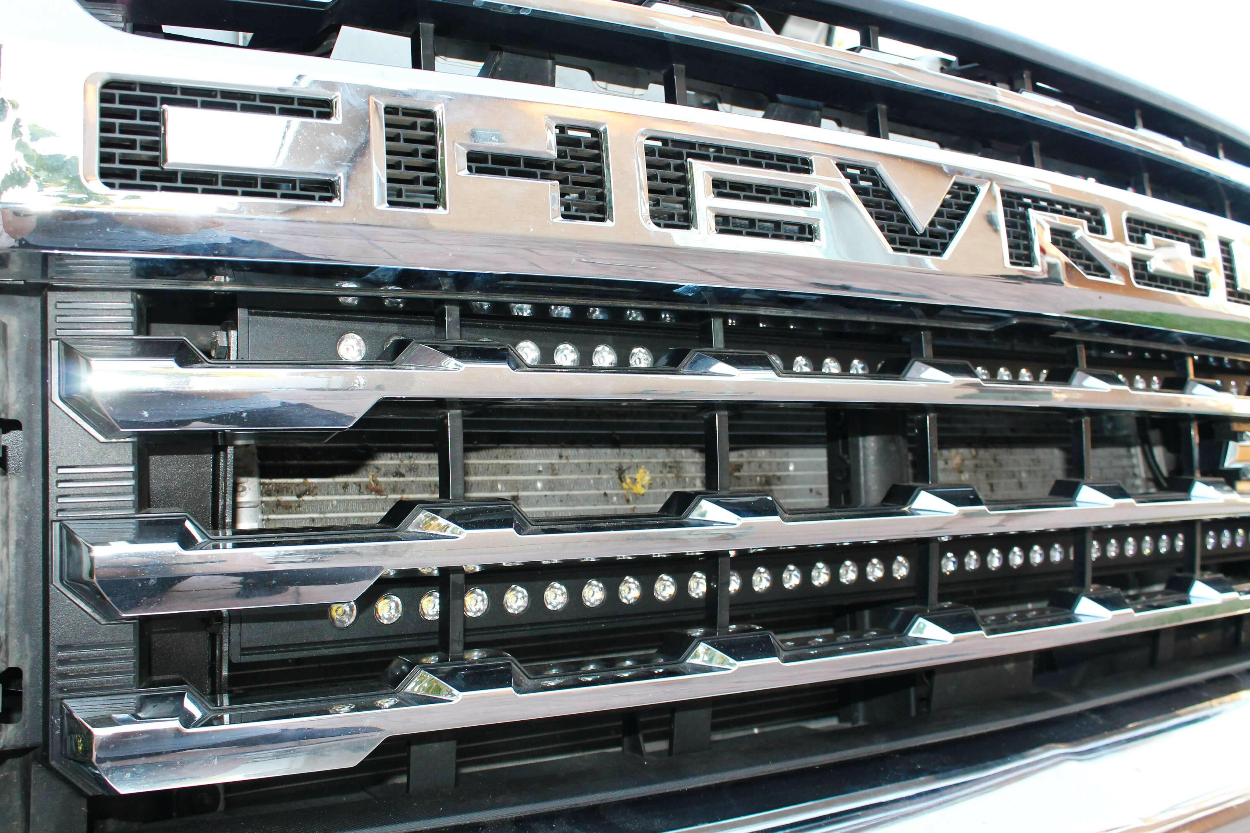 2020 2021 2022 2023 Chevrolet Silverado 2500/3500HD two 40in light bars behind grille- M&R Automotive