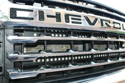 2020 2021 2022 2023 Chevrolet Silverado 2500/3500HD two 40in light bars behind grille- M&R Automotive