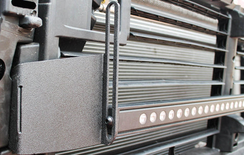 2020 2021 2022 2023 GMC Sierra 2500/3500HD one 40in light bar behind the grille showing black metal bracket