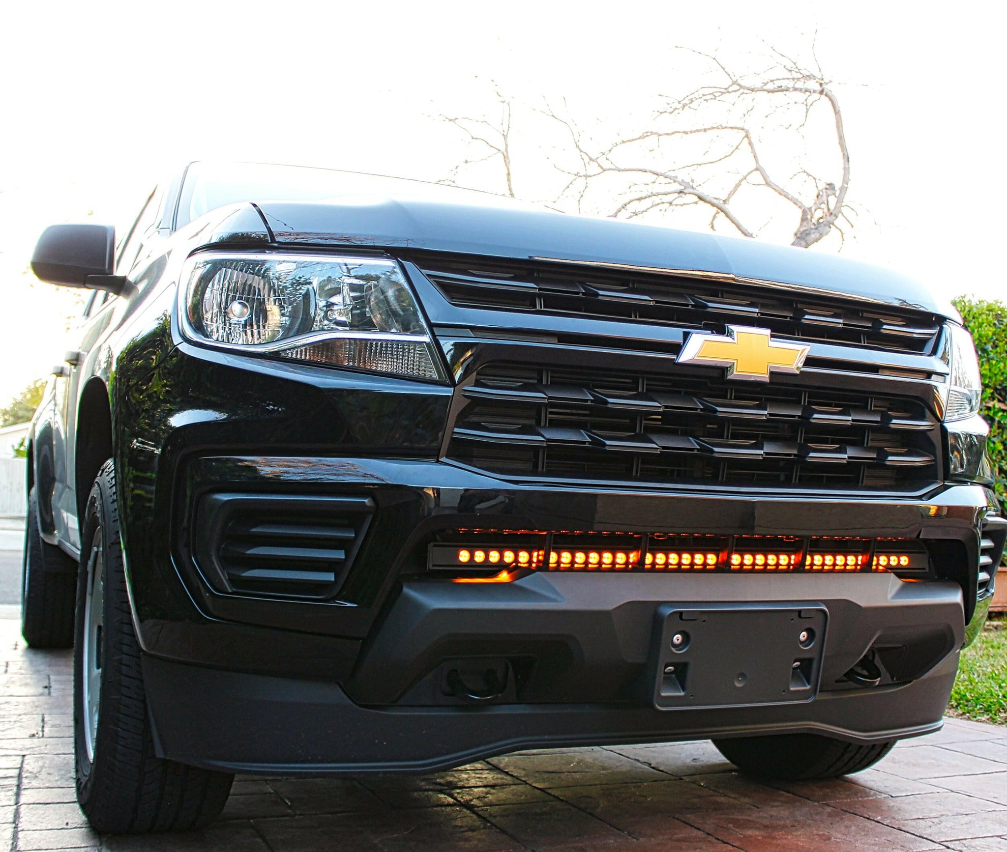 2021-2023 black Chevrolet Colorado one 40in Light Bar behind grille amber color - M&R Automotive