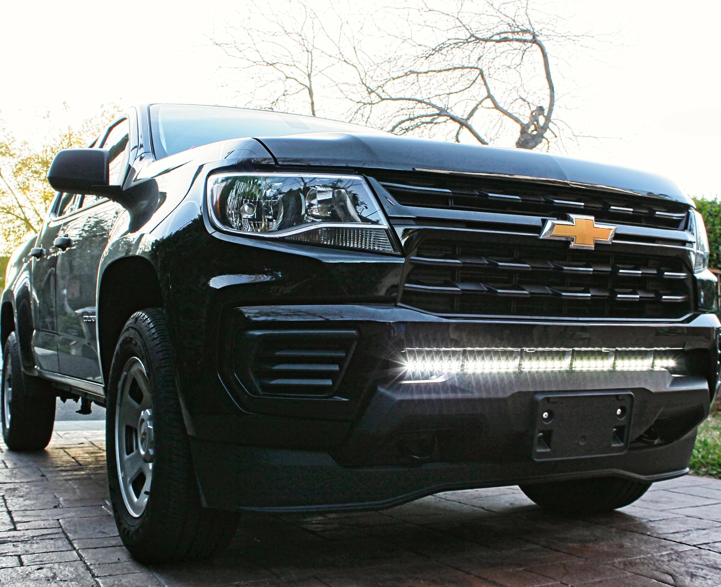 2021-2023 black Chevrolet Colorado one 40in Light Bar behind grille amber color for off roading