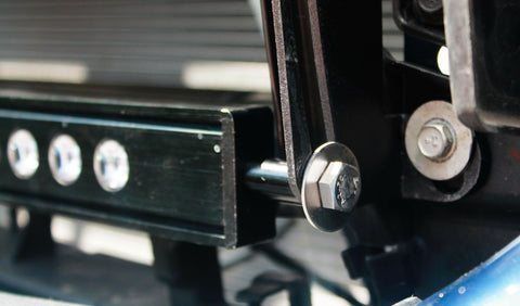 2019 2020 2021 blue chevrolet Silverado one 40in light bar showing black metal bracket by M&R Automotive